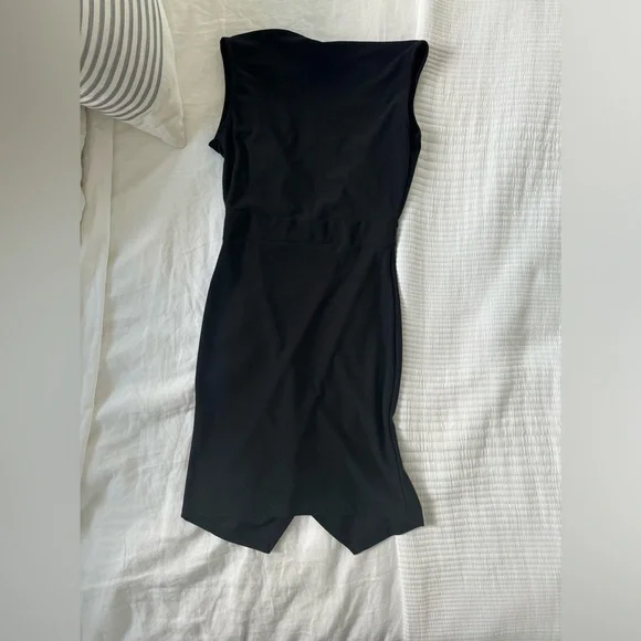 PrettyLittleThing Black Plunge Pointy Hem Wrap Bodycon Dress - size 0 (XS) - Picture 5 of 8